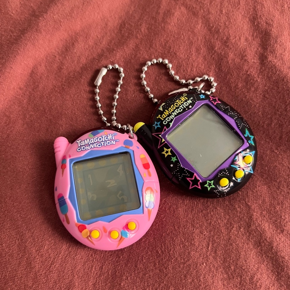 Tamagotchi Connection Set